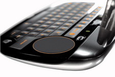 Teclado Logitech Dinovo Mini