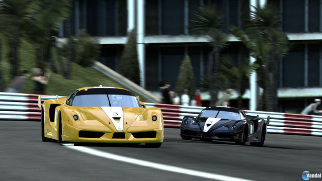 Avance - Ferrari Legends