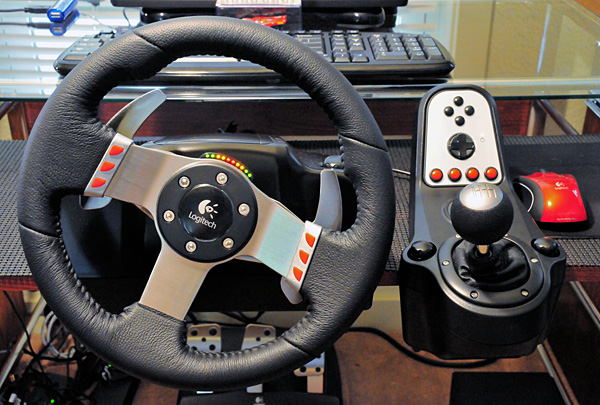 Volante Logitech G27 con Caja de cambios en H